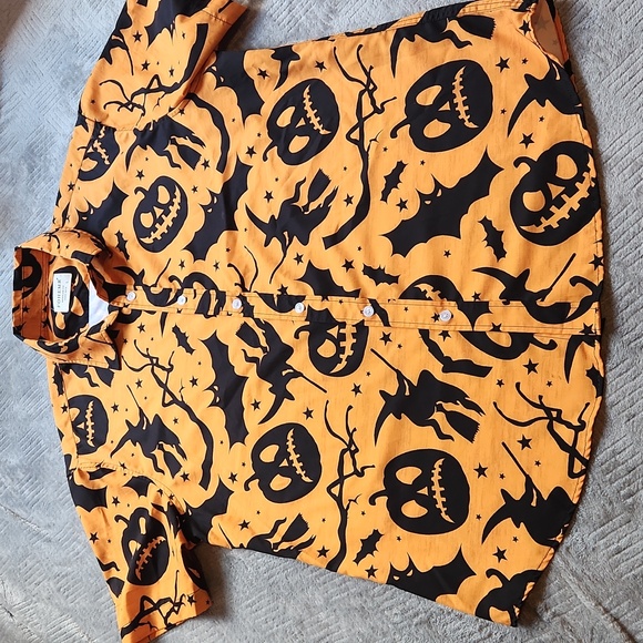 FOHEMR Other - FOHEMR, Men's Halloween Scary, Pumpkin Witches, Bats Orange Shortsleeve Shirt